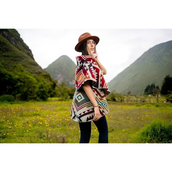 🆕Women Orange Double Sided Poncho Handmade Product Ecuadorian Artisans Softener - Picture 6 of 7